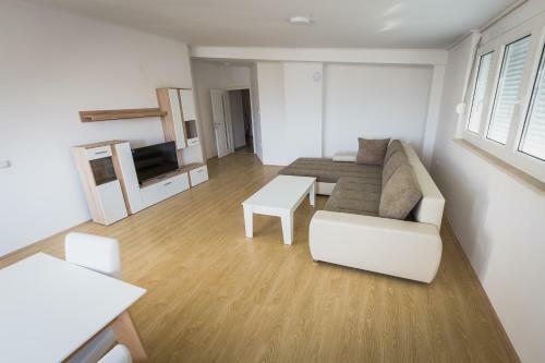 Merace Apartments
