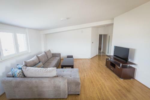 Merace Apartments