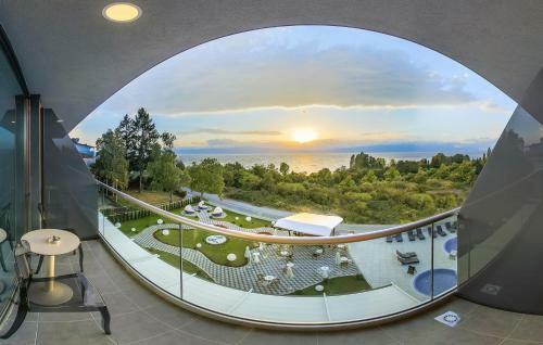 Laki Hotel & Spa