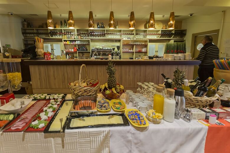 Hotel Lirak