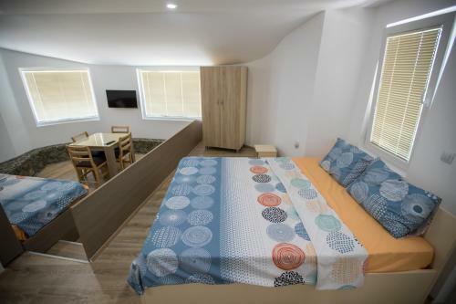 View Topia Apartments