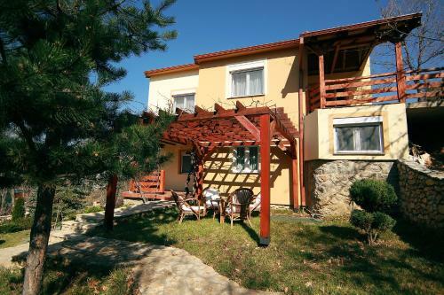 Villa Kirjana