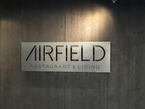 Hotel Luxaviation Crew Resort By Airfield