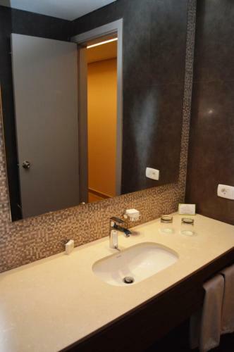 Country Lodge Hotel & Resort Beirut