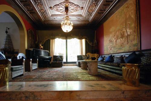Chateau Des Oliviers Boutique Hotel