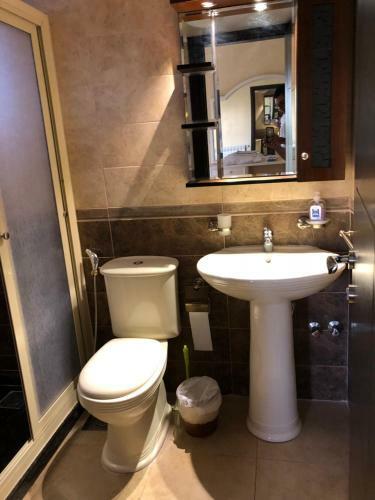 Hostal Honey Guesthouse