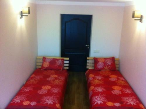 Hostal Guest House - Cafe Liepas