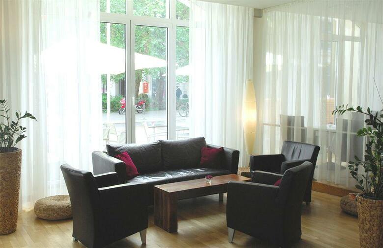 Hotel Alexander Plaza