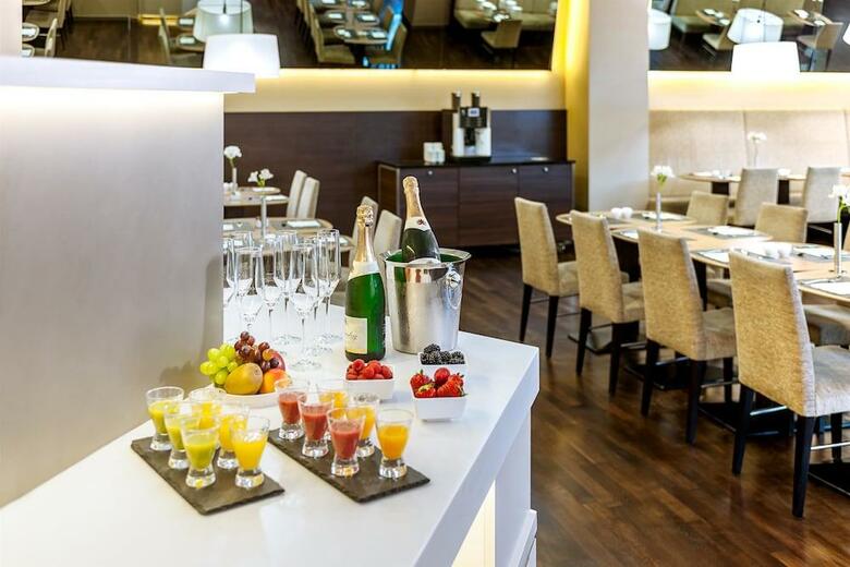 Hotel NH Collection Berlin Mitte Am Checkpoint Charlie