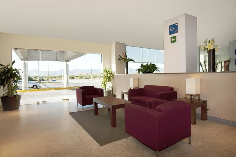 Hotel One Saltillo Derramadero