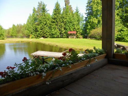 Hostal Guest House Ziedkalni