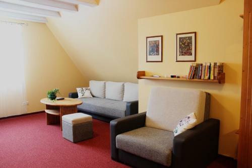 Hostal Hotel Senl??i