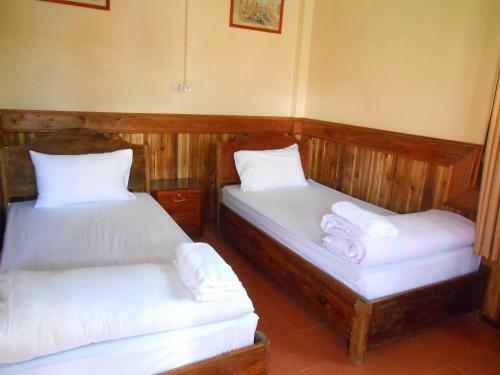 Hostal Zuela Guesthouse