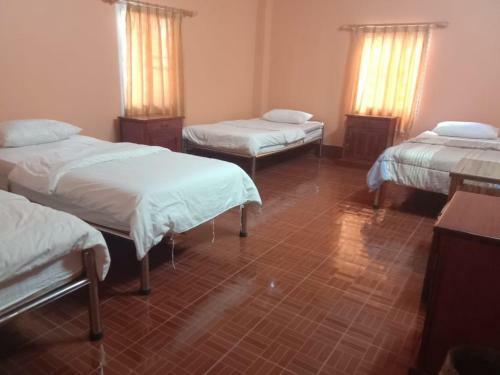Hostal Soutchai Hostel And Tour Company