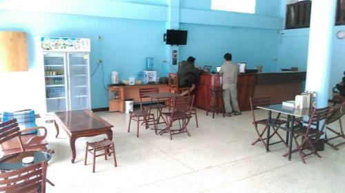 Gate Way Hostel