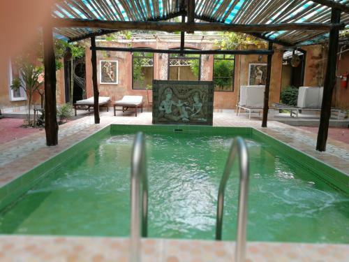 Sala Done Khone Hotel