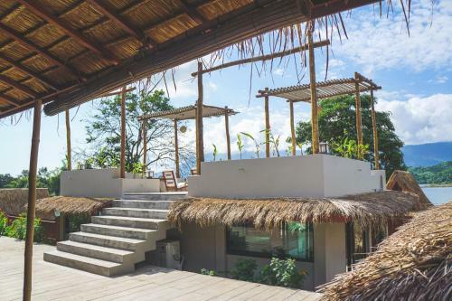 Hotel The Sanctuary Nam Ngum Beach Resort