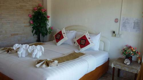 Houayxai Riverside Hotel (phonevichit Guesthouse)