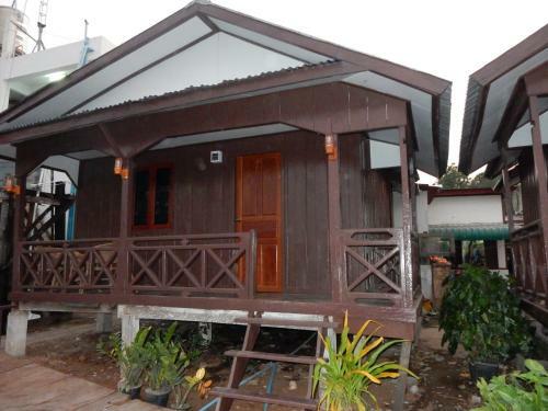 Hotel Paradise Riverview Resort