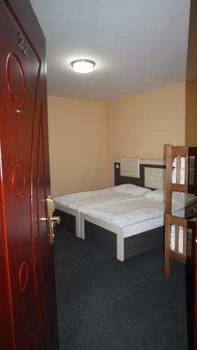 Meka Hotel