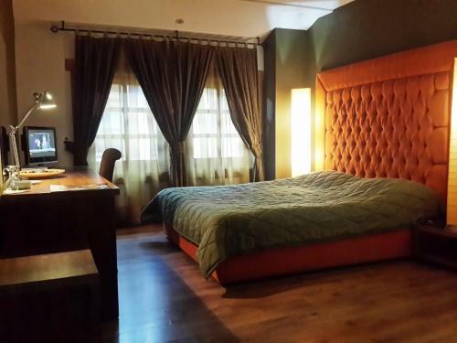 Hotel �arshia E Jupave