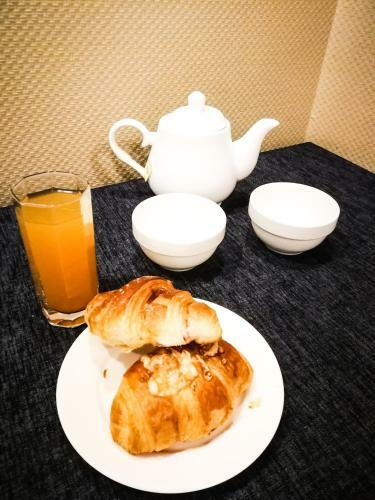 Hotel Salut