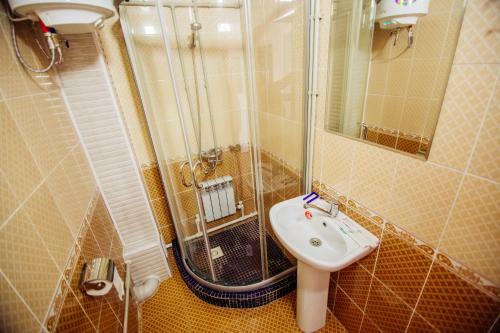 Hostal Asman Guest House