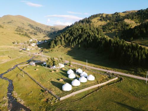 Albergue Jyrgalan Yurt Lodge