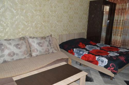 Apartments On Gogolya, 3