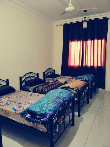 Huwari Apartments
