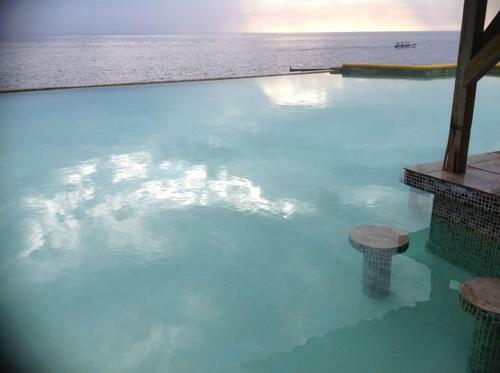 Hotel The Sov Resorts