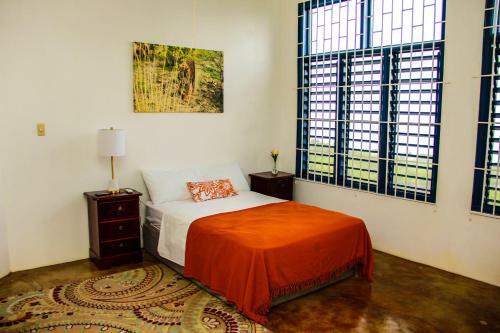 Sunshine Lodge: Your Home Away From Home