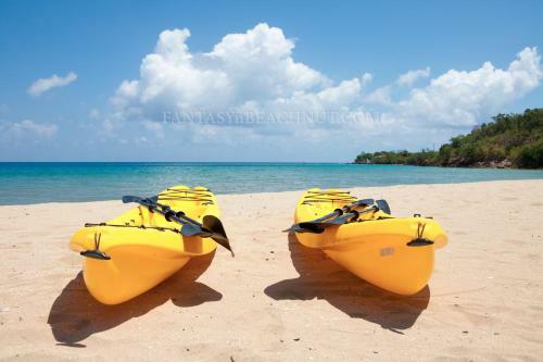 Fantasy & Beachnut Villas