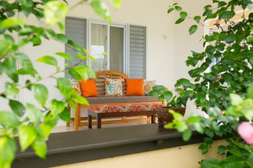 Villa Ocho Rios Under The Coolshade III