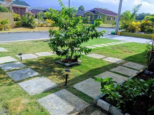 Hostal Zade's Vacation Home