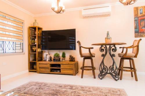 Apartamento Reclaiming My Time @ Comlin Bank