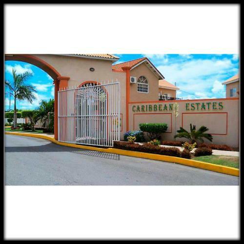 Hostal Caribbean Estate 2 Bedroom Suite