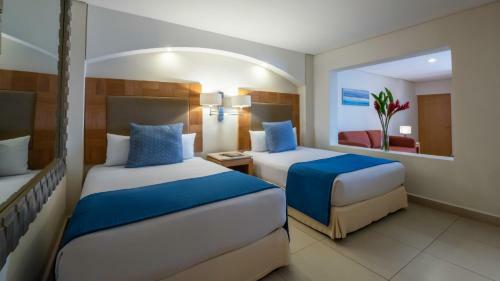Hotel Park Royal Beach Huatulco - All Inclusive