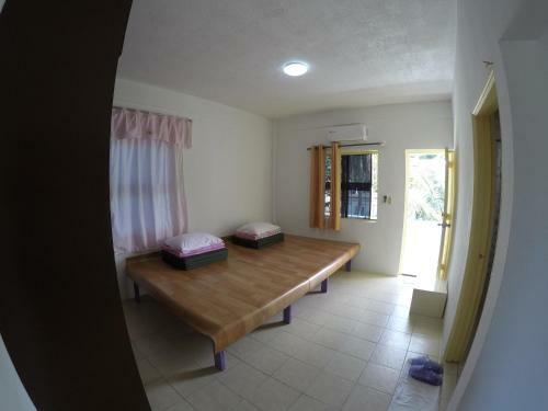 Hostal Saipan Marine Dive & Guest House