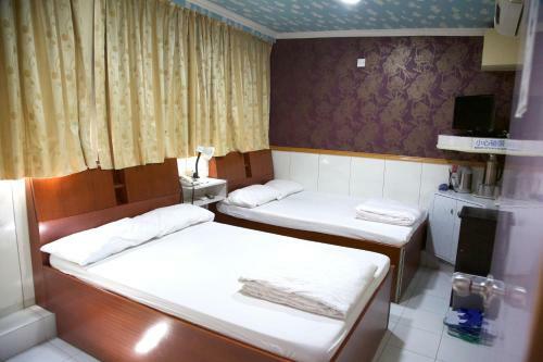 Hostal Yau King Hotel