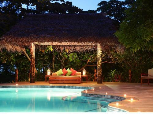 Hotel Matangi Private Island Resort - Adults Only