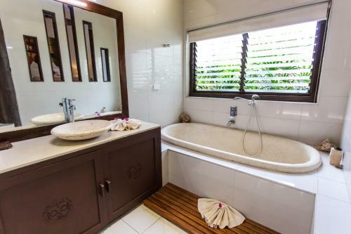 Hotel The View Fiji-"adults Only"