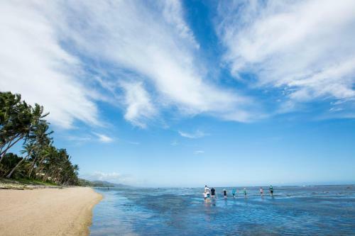Hotel Outrigger Fiji Beach Resort