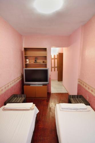Hostal ???? ?? ????? "????"