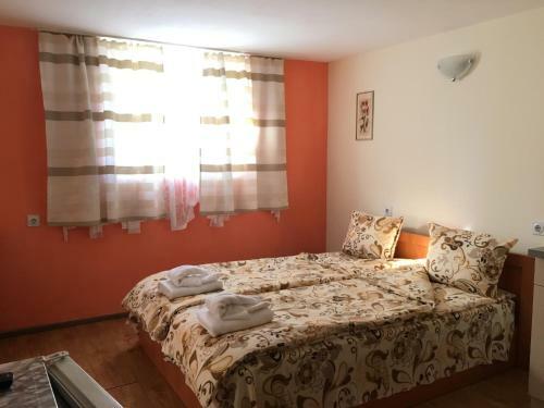 Hostal Triglav Edelweiss Guest House