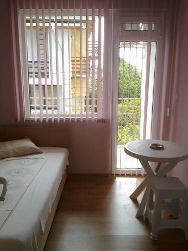 Hostal Guest House Rusalka