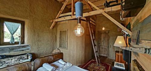 Bed & Breakfast Cob Camp