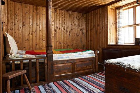 Hostal The House With The Vine Guest House