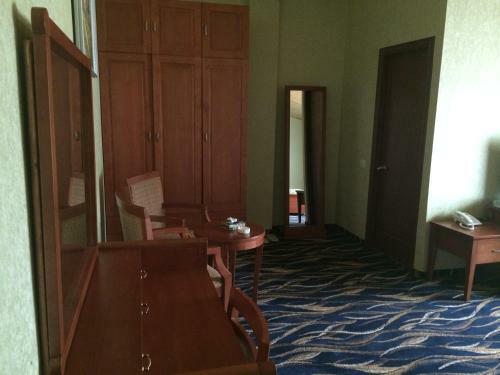 Nairi Hotel