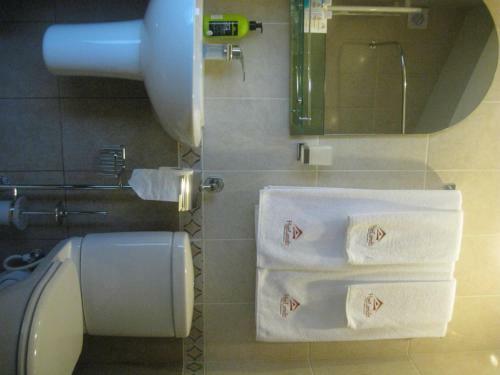 Hostal Hyelandz Eco Village Resort